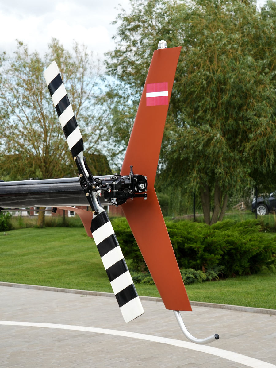 Cicaré HC-02 at the base